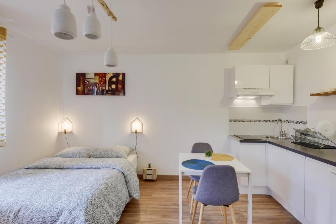 Chic Studio Avec Parking Au Centre-Ville Rouen Ngoại thất bức ảnh