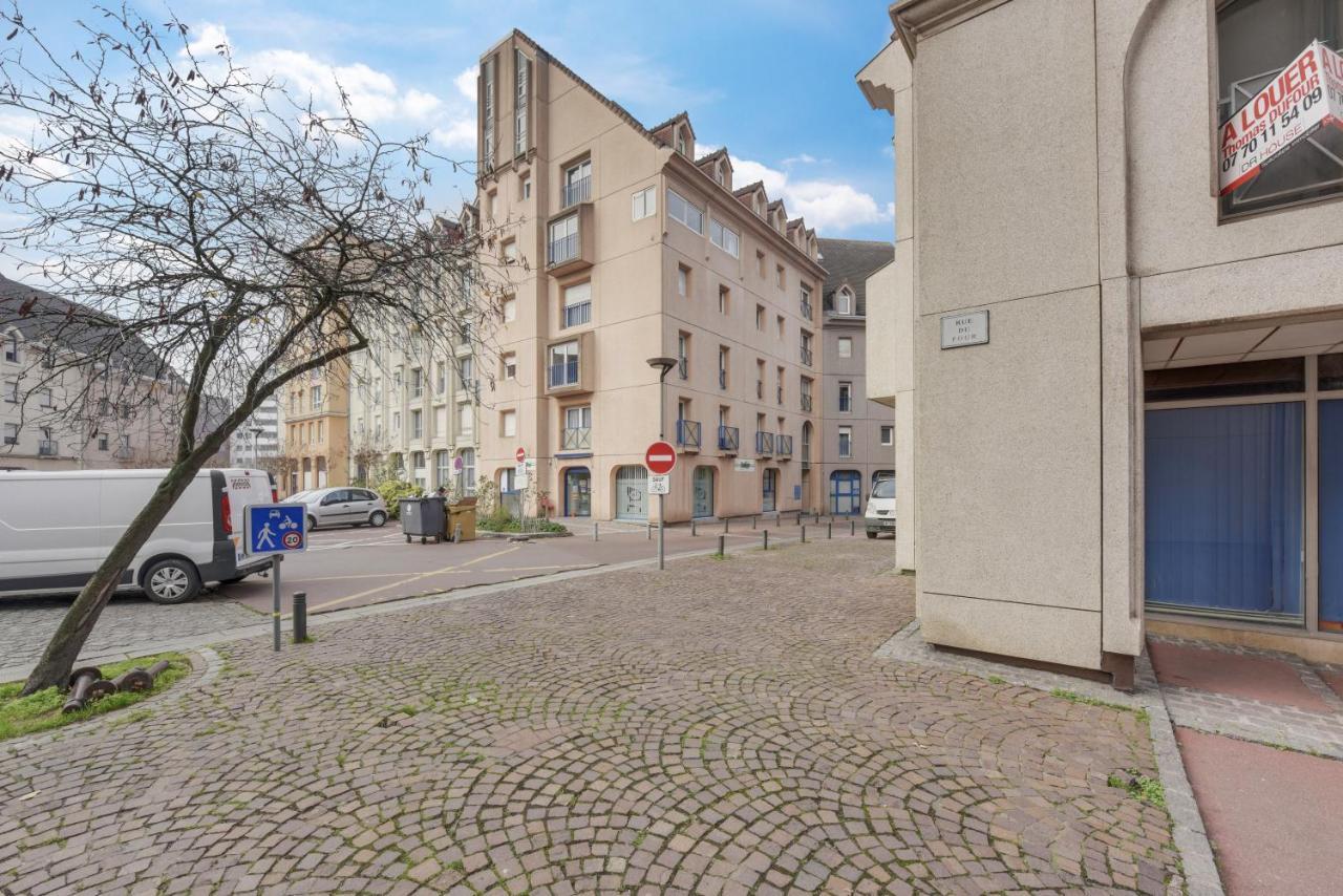 Chic Studio Avec Parking Au Centre-Ville Rouen Ngoại thất bức ảnh